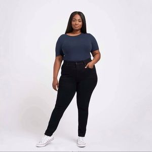 Universal Standard High Waisted Black Skinny 16